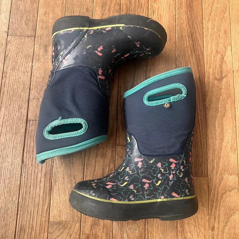Bogs Classic II Pets Boots Kids Size 12 Waterproof Insulated Cat Print Navy Blue
